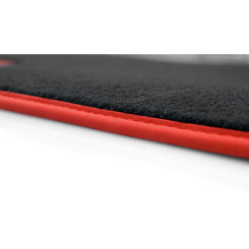Fußmatten passend für VW Golf 7 VII alle Velours Qualität 4-teilig schwarz rot im GTI Design NEU