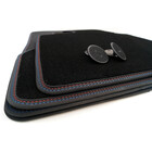 Premium Fußmatten passend für BMW X5 (F15) Velours Autoteppiche Doppelnaht Rot / Blau MX5 Edition 4-teilig Original Qualität