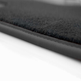 Fahrermatte passend für Skoda Karoq (alle) Fußmatte einzeln Velours Automatte Schwarz Vorn Fahrerseite