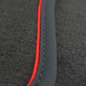 Fußmatten passend für Audi Q5 SQ5 II FY Deluxe Velours Autoteppich in Original Qualität 4-teilig, S-Line Zierstreifen Rot