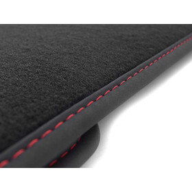 Fußmatten passend für Hyundai i20 (Naht: Rot) Premium Velours Original Qualität Automatten, Schwarz, 4-teilig